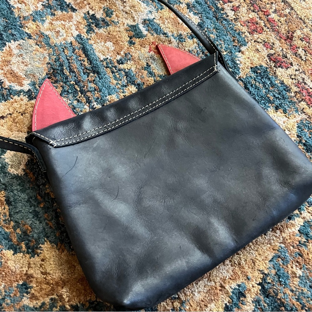 Ker Ezhi Ethiopia Leather Fox Crossbody Bag - Picture 4 of 7